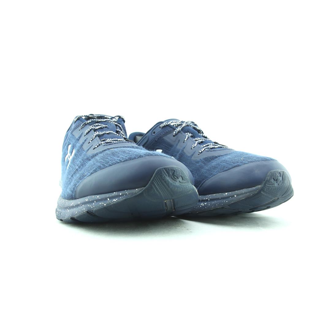 UNDER ARMOUR CHARGED ESCAPE 3