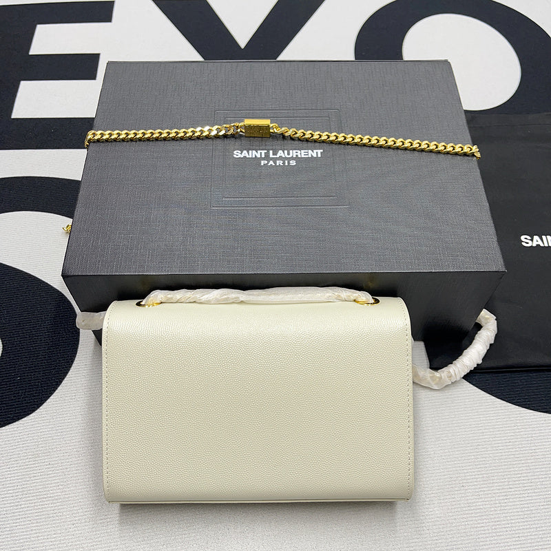 Amelia - YSL Bag - 2030