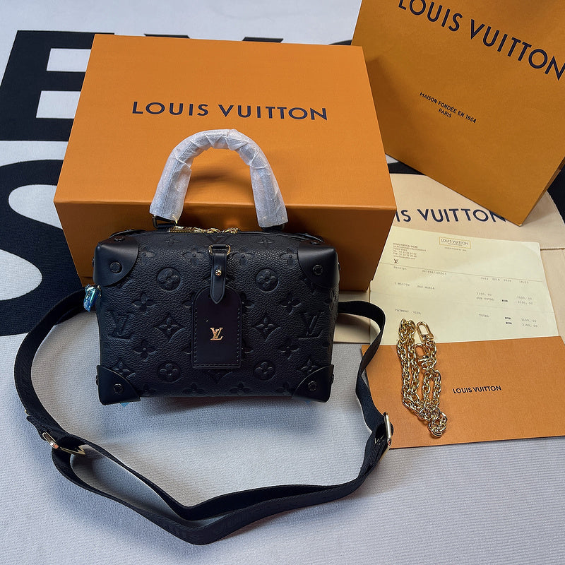 Fan Fashion Lu-Vi bags - 8053