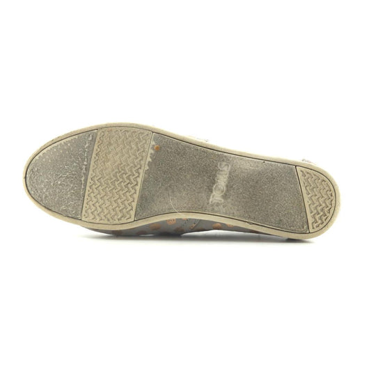 TOMS .