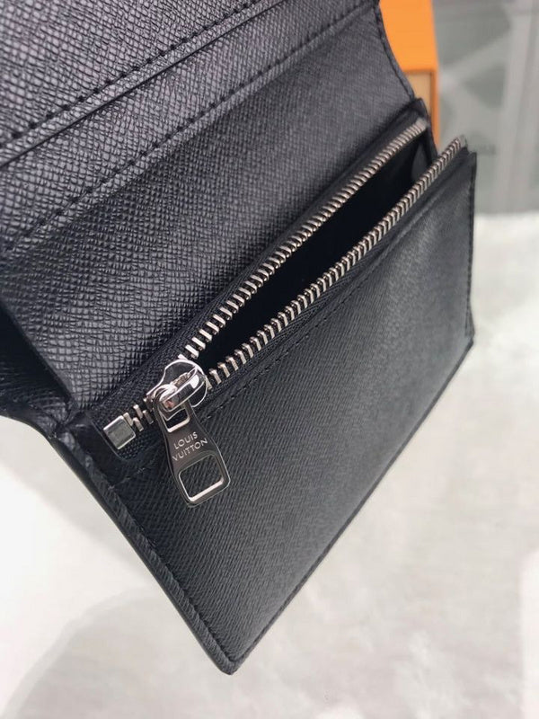 Fan Fashion Lu-Vi bags - 17450