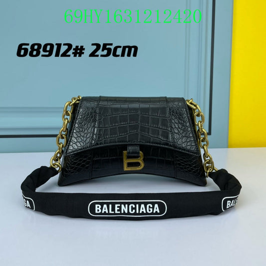Amelia - BGA Bags - 1952