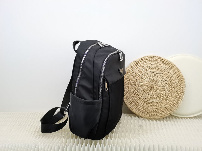 Barnes-Bags - Prada Bags - 831