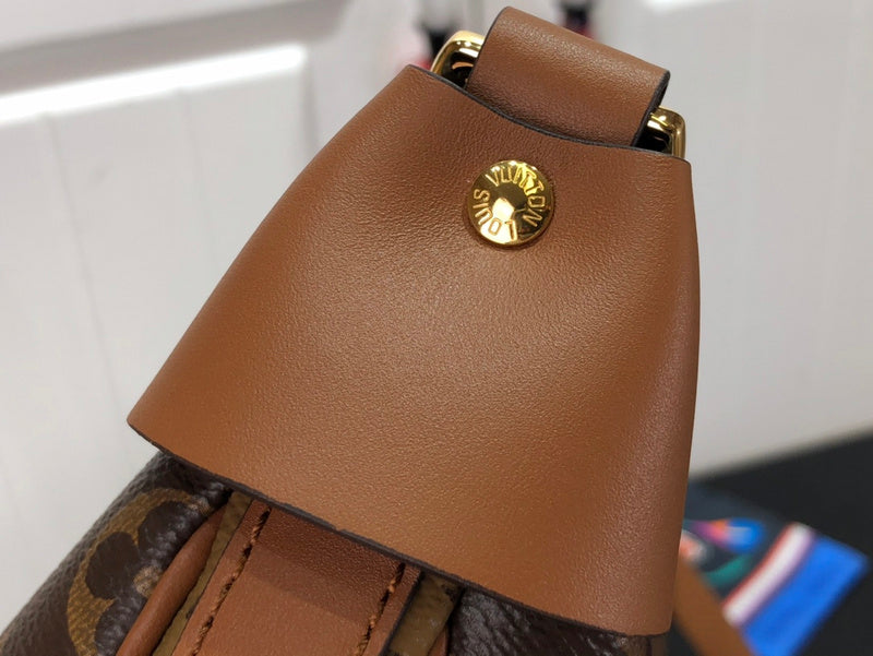 Fan Fashion Lu-Vi Bags - 16920