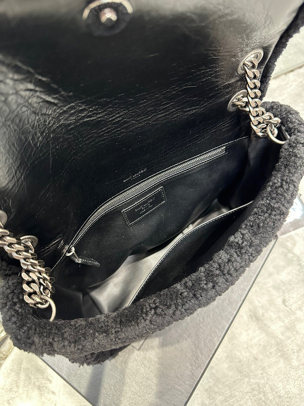 Amelia - YSL Bag - 3909