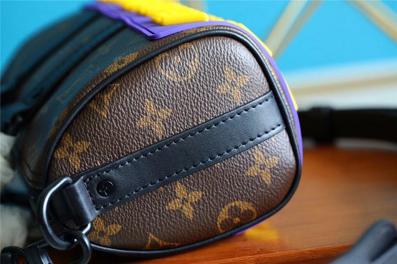 Fan Fashion Lu-Vi bags - 11274