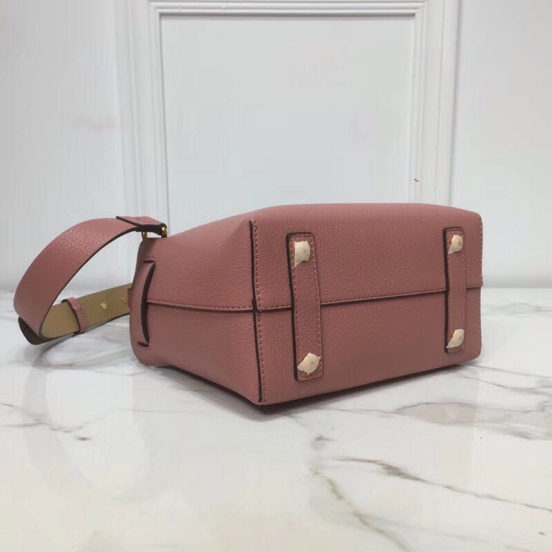 Burberry Bags - Bagsattire   730
