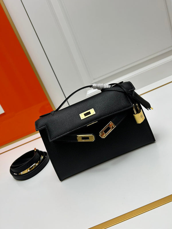 Amelia- HMS Bags - 057