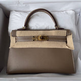 Amelia - HMS Bags - 1772