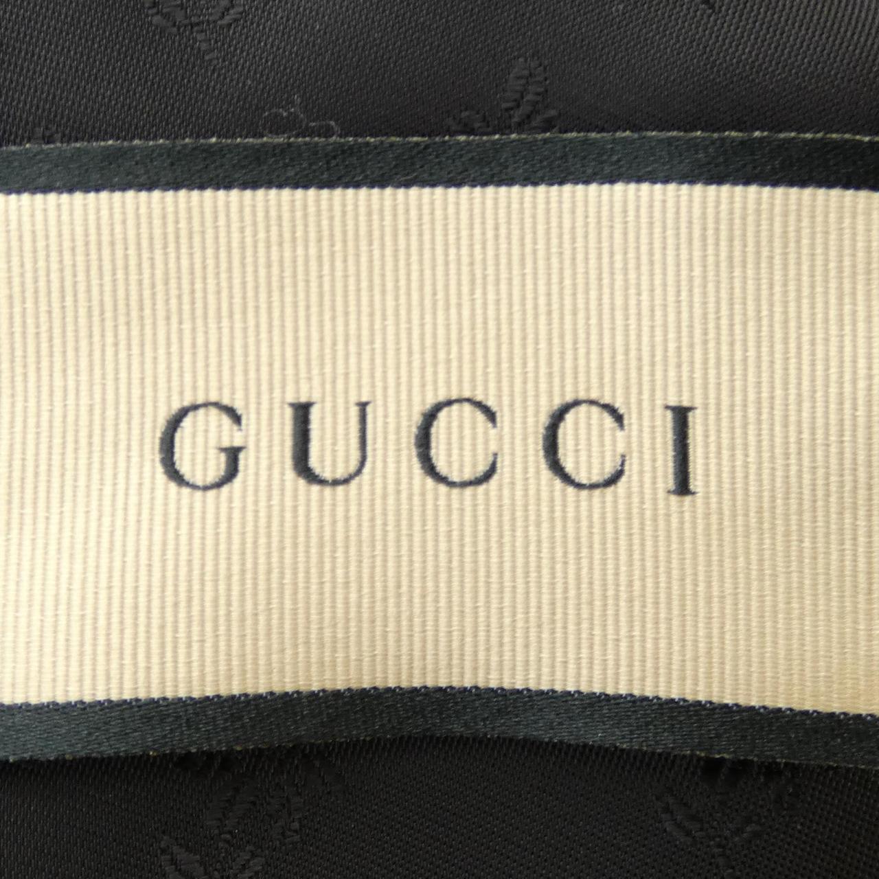 Gucci 686459 ZAIMW Coat