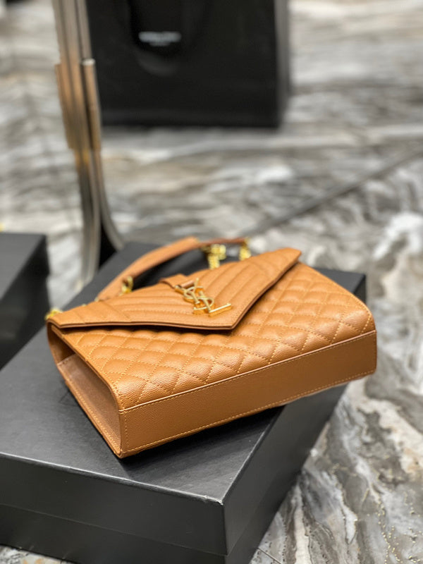 Amelia - YSL Bag - 1892