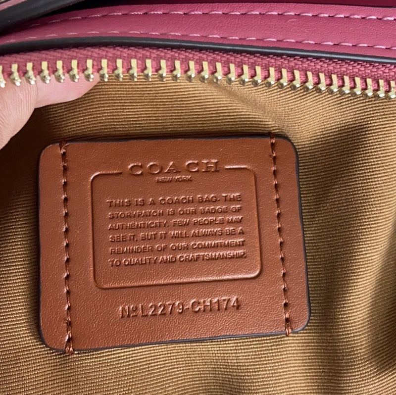Amelia-i CAH Bags - 100