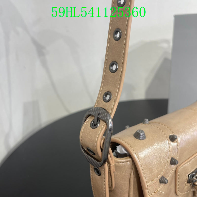 Amelia - BGA Bags - 1970