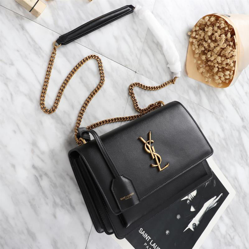 Amelia - YSL Bag - 2536