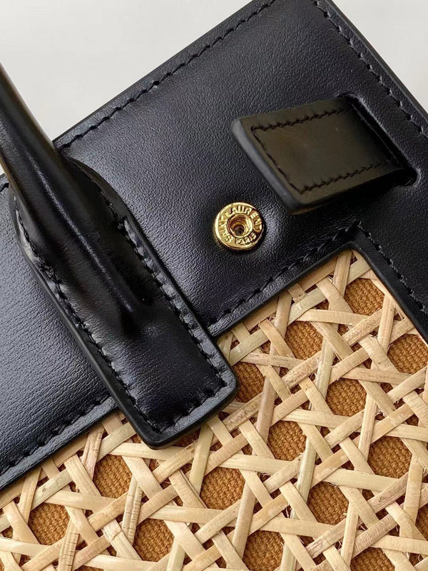 Amelia - YSL Bag - 4147