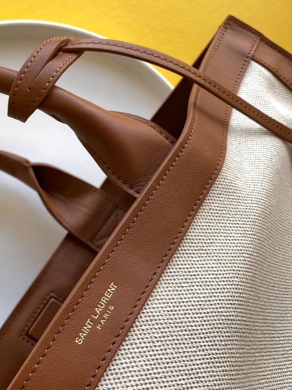 Amelia - YSL Bag - 3656