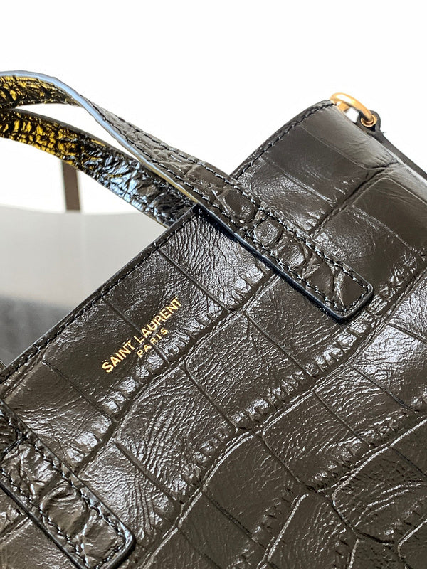 Amelia - YSL Bag - 3636