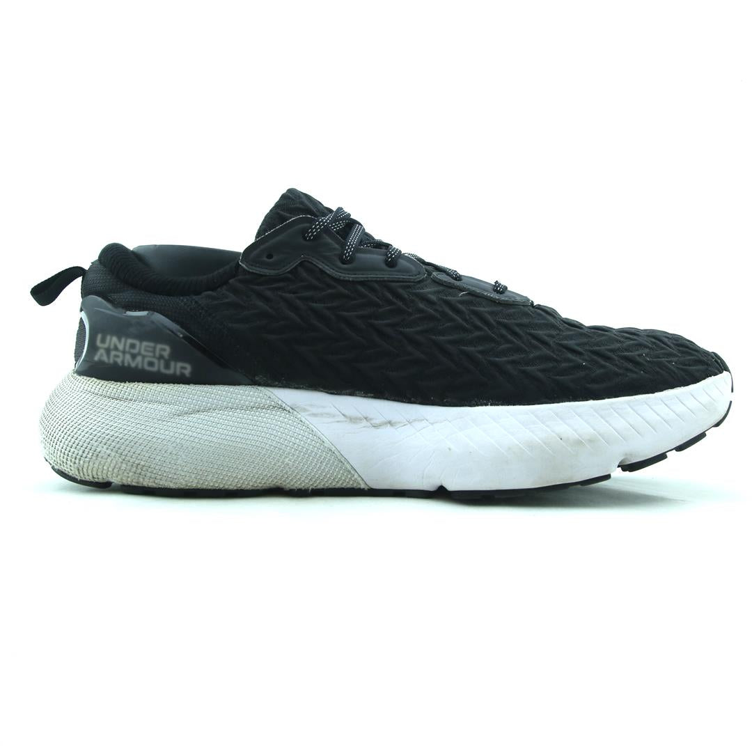UNDER ARMOUR HOVR??MEGA 3 CLONE
