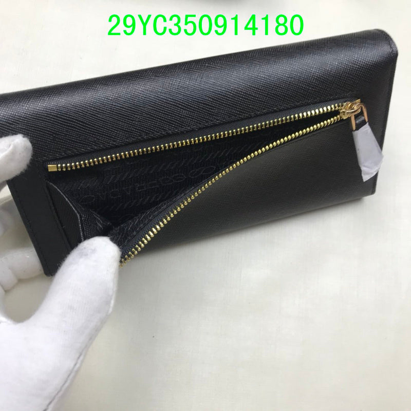 Amelia - PD Wallet - 404