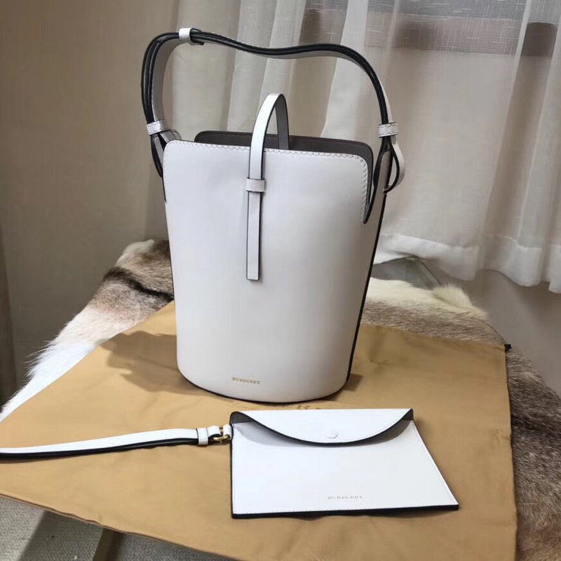 Burberry Bags - Bagsattire   595