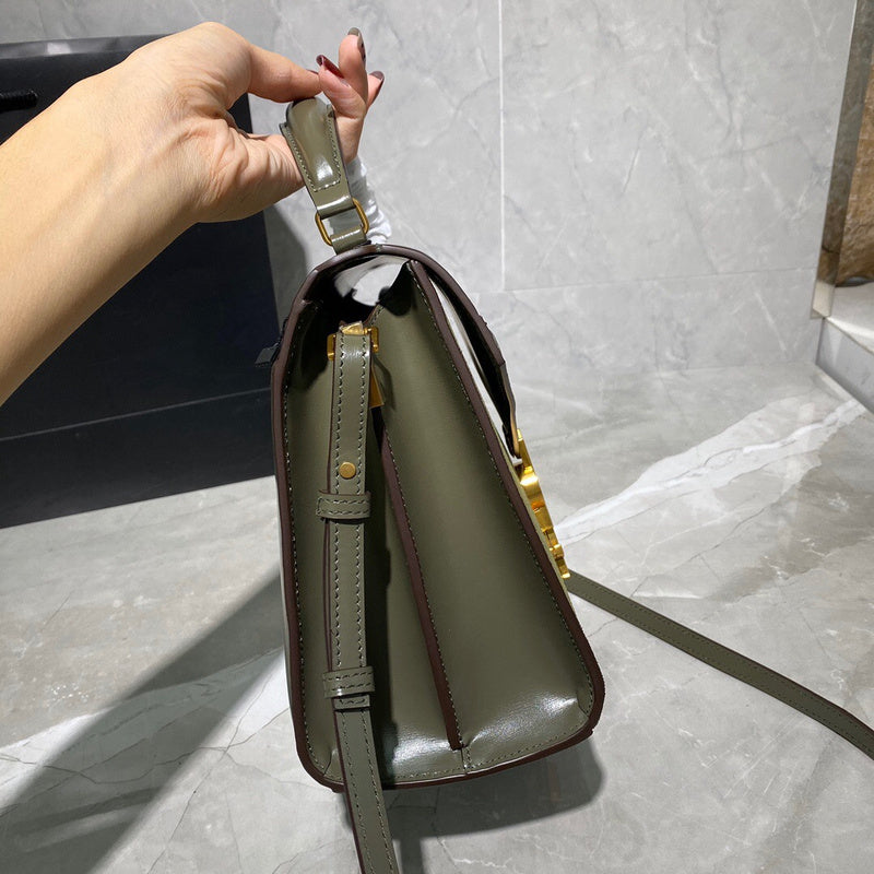 Amelia - YSL Bag - 4085