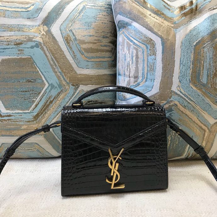 Amelia - YSL Bag - 3745