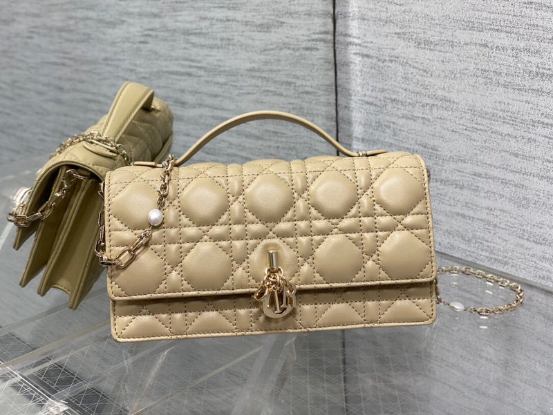 Amelia- DYOR BAGS - DESIGNER HANDBAGS  - 354