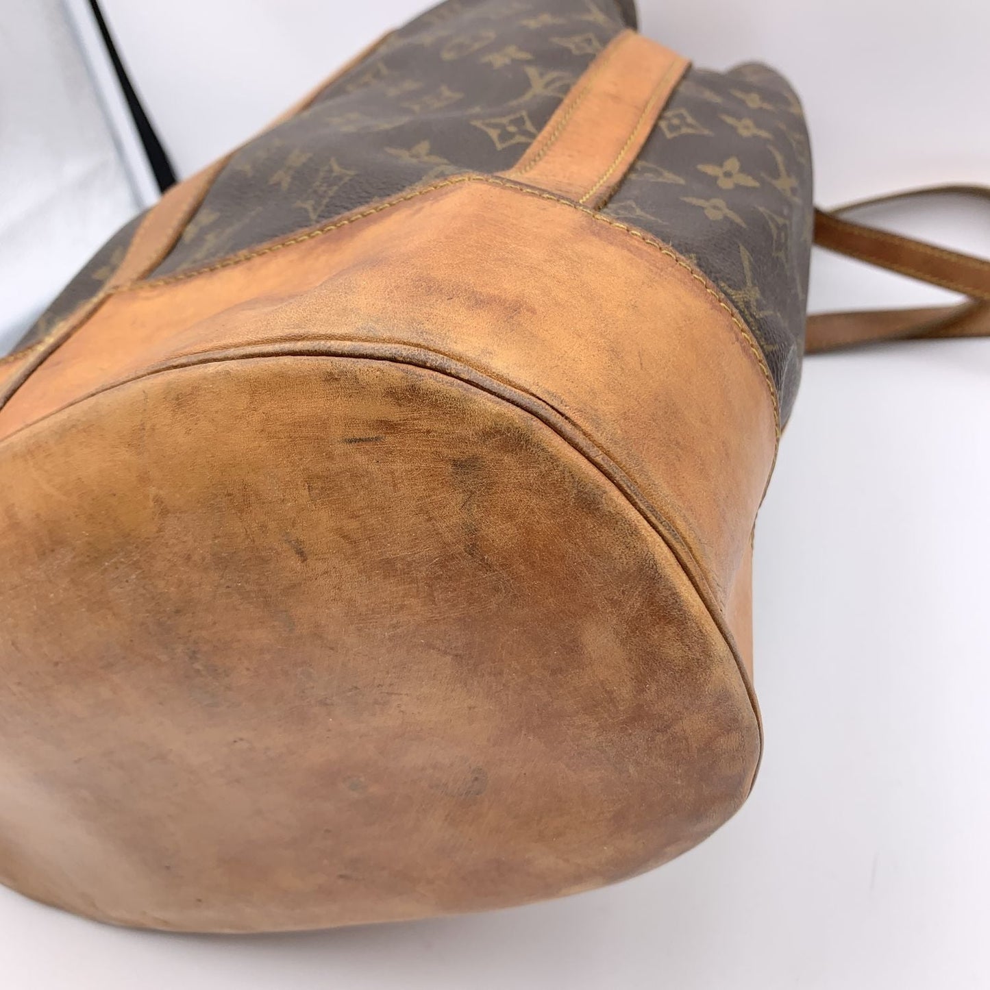 LOUIS VUITTON   Monogram Canvas Sac Randonnee Shoulder Bag