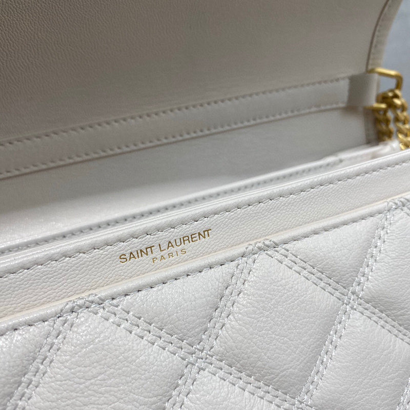 Amelia - YSL Bag - 4090
