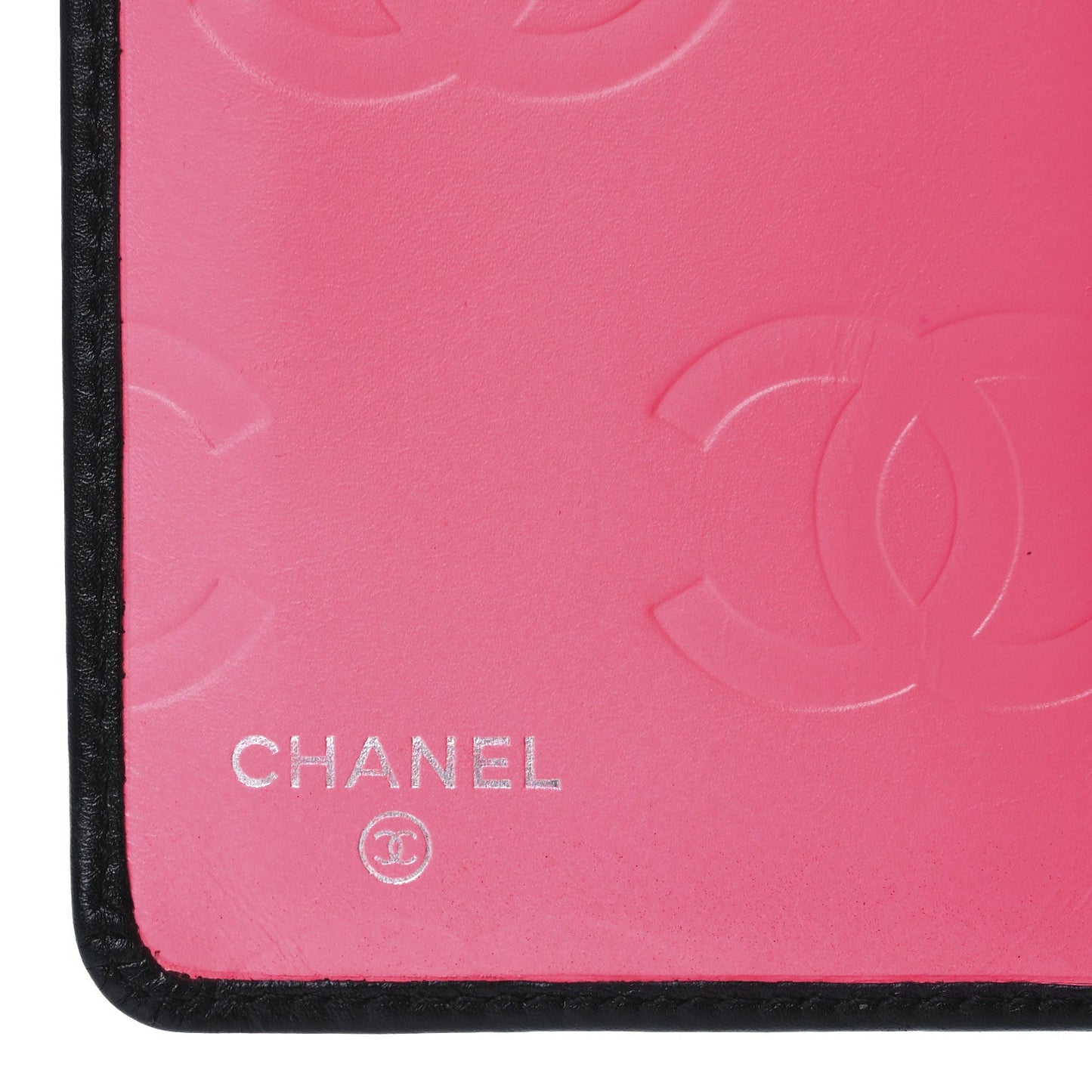 Amelia Calfskin Quilted Cambon Yen Wallet Black