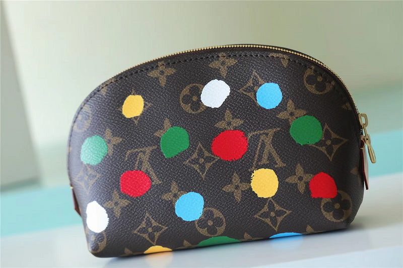 Fan Fashion Lu-Vi bags - 8794