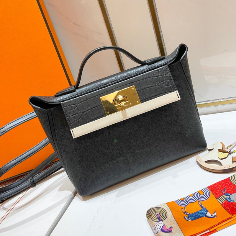 Amelia - HMS Bags - 1617