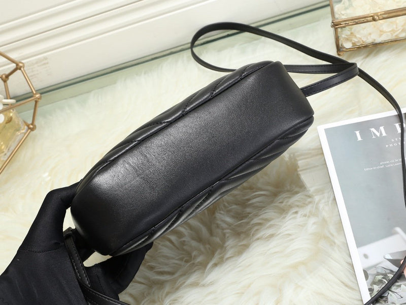 Amelia - YSL Bag - 3544