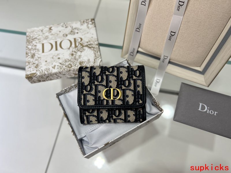 Amelia- Mix Wallets - 251