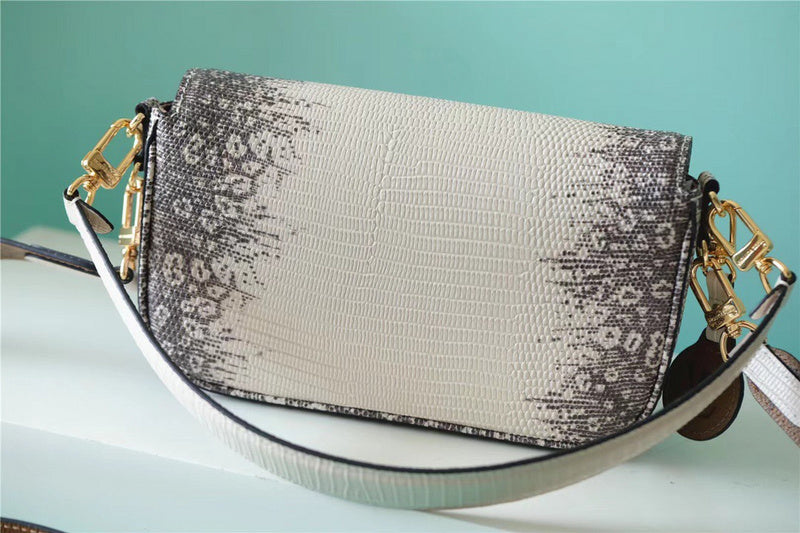 Amelia - LOV Lady Bags - 1010