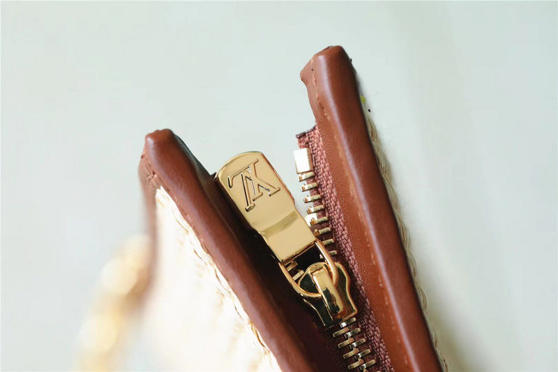 Fan Fashion Lu-Vi bags - 8868