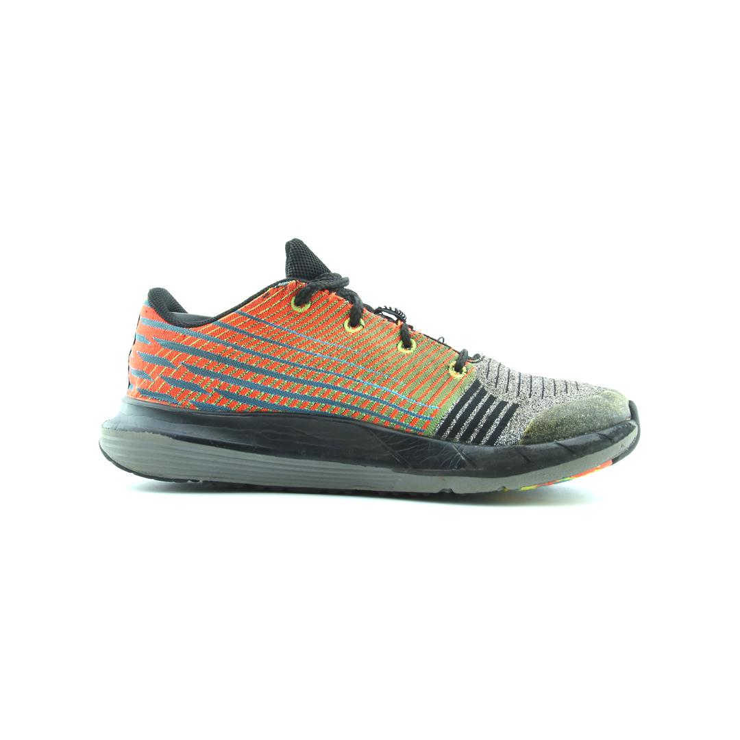 UNDER ARMOUR X LEVEL SPLITSPEED