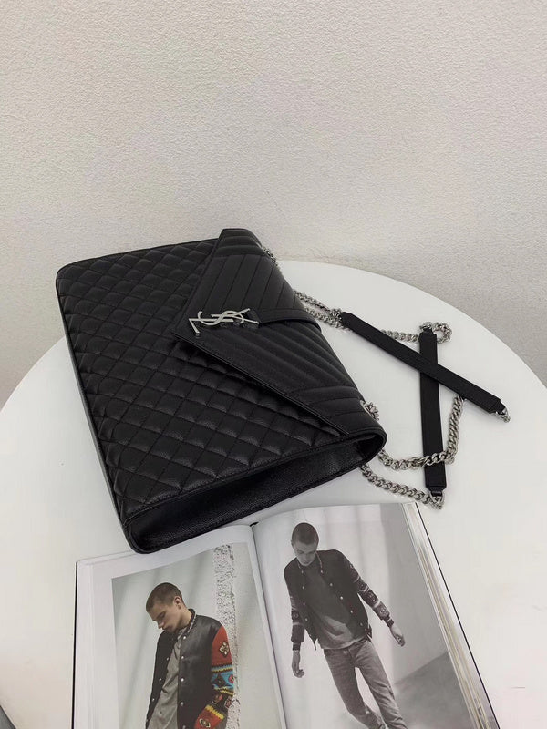 Amelia - YSL Bag - 3852