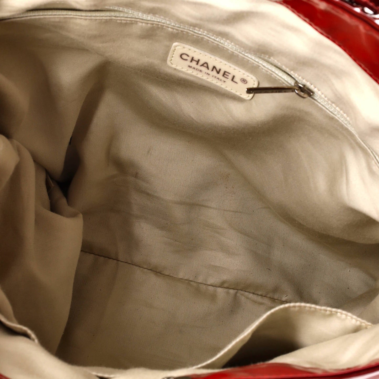 31 Drawstring Tote Quilted Patent Large