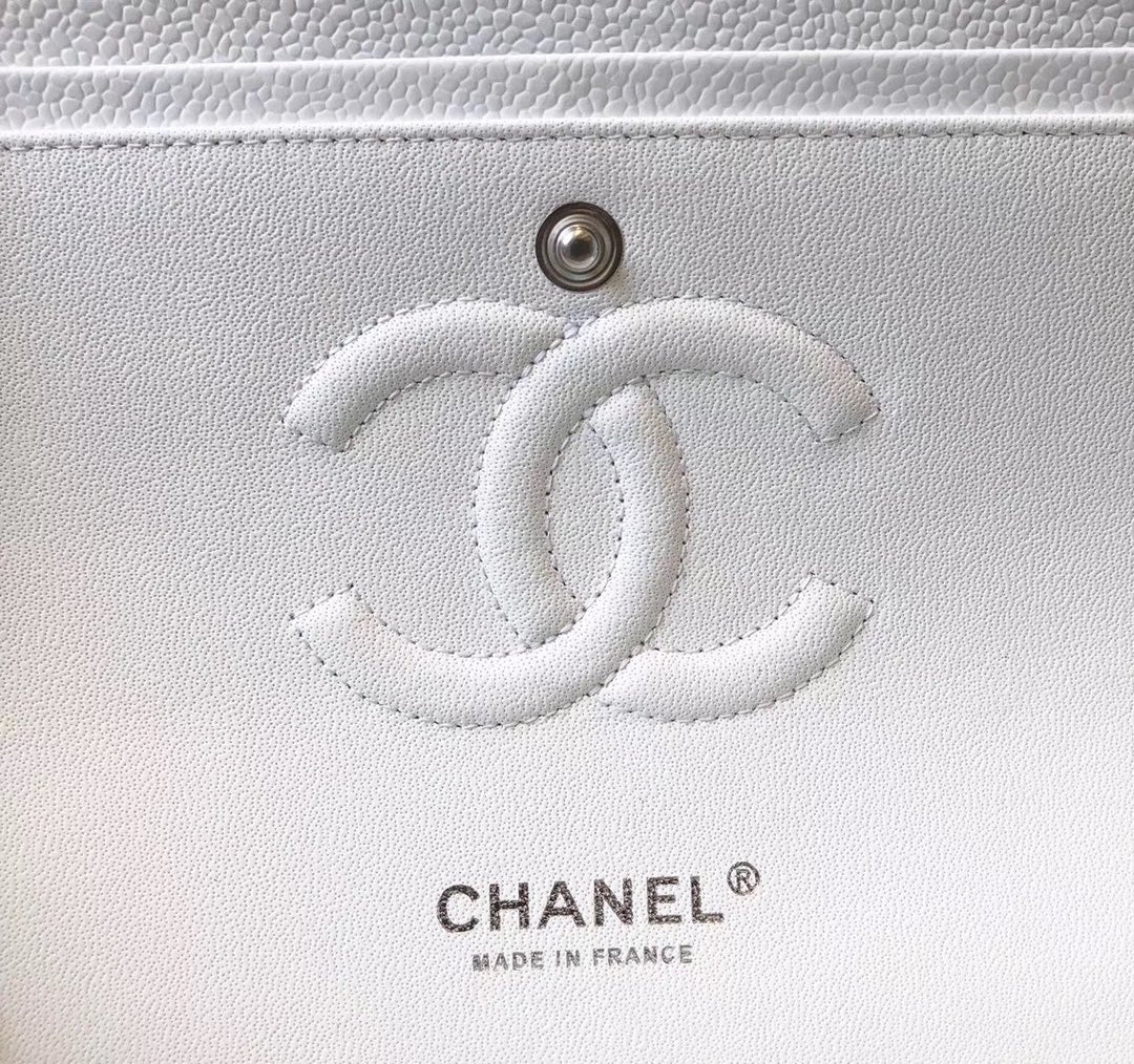 CHL -  Classic Medium Flapbag SilAmelia- Hardware White 10in/25.5cm