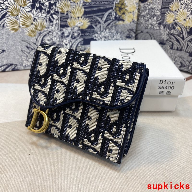 Amelia- Mix Wallets - 666