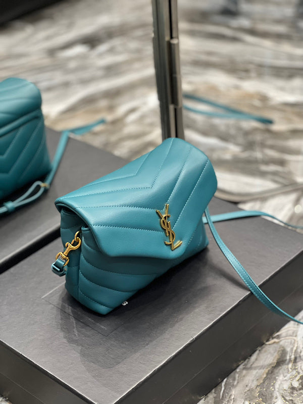 Amelia - YSL Bag - 4030