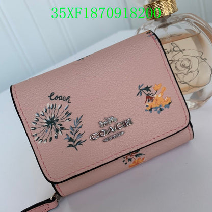 Amelia - CAH Wallet - 072