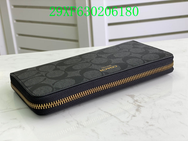 Amelia - CAH Wallet - 045
