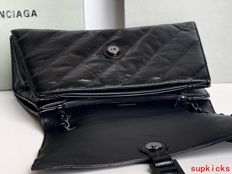 Amelia- BG Hourglass Bags - 069
