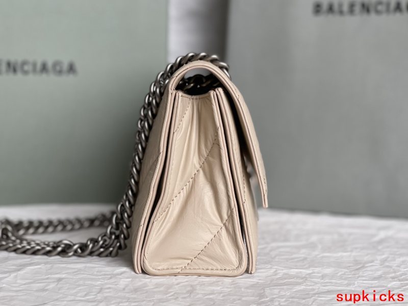 Amelia- BG Hourglass Bags - 004