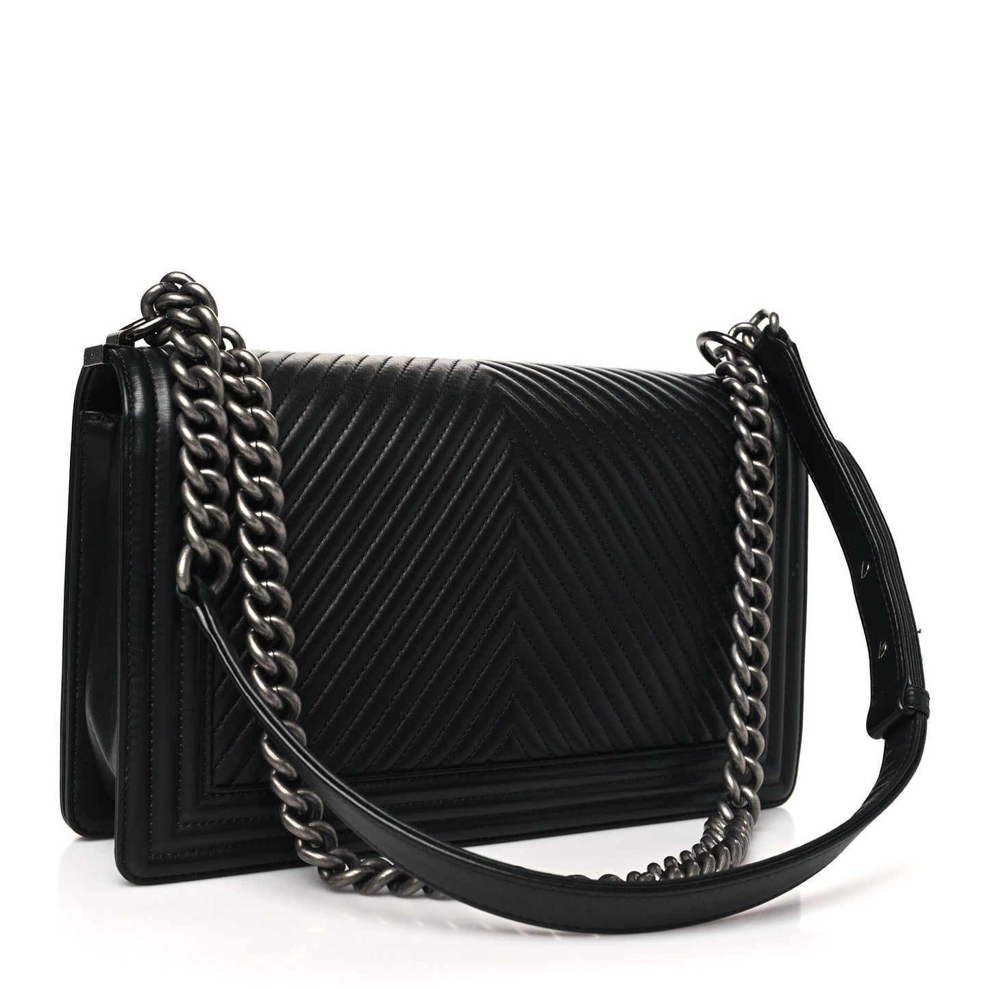Amelia Calfskin Chevron Quilted New Medium Boy Black
