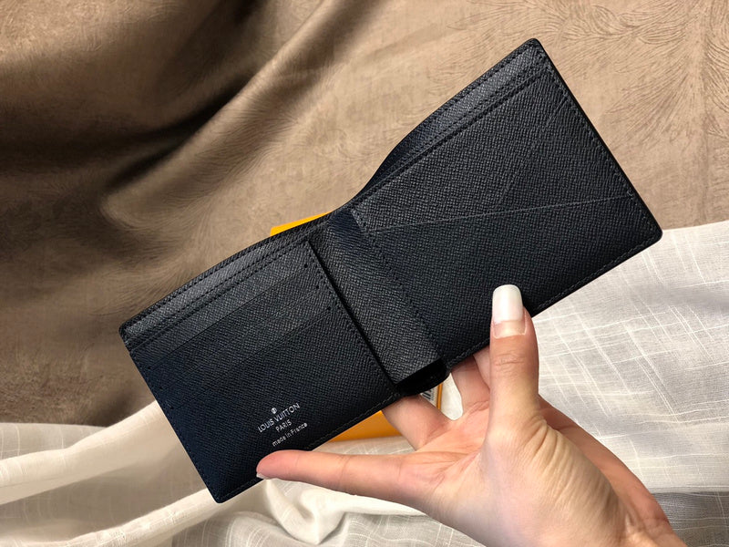 Amelia- LOV  Luxury  Wallets - 611