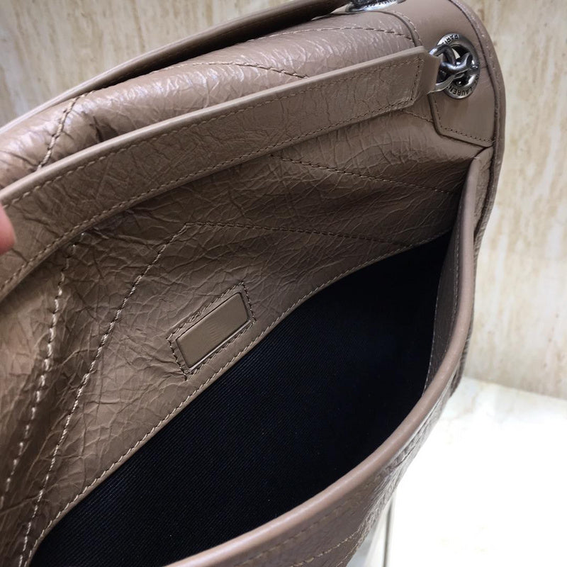 Amelia - YSL Bag - 2776