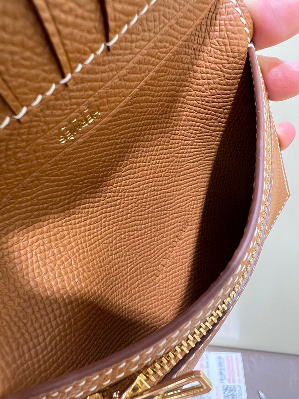 Amelia - HMS Bags - 1709